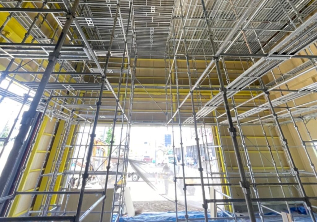 愛知県 名古屋市 足場工事 外壁塗装 仮設足場 鳶工事 塗装工事 足場屋 プラント足場 橋梁足場 解体養生足場 吊り足場 愛知県名古屋市の足場工事