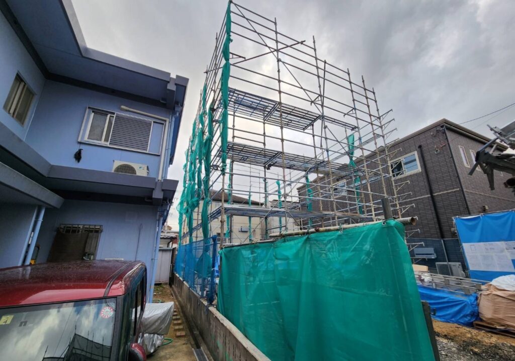 愛知県 名古屋市 足場工事 外壁塗装 仮設足場 鳶工事 塗装工事 足場屋 プラント足場 橋梁足場 解体養生足場 吊り足場 愛知県名古屋市の足場工事