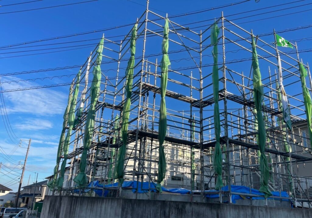 愛知県 名古屋市 足場工事 外壁塗装 仮設足場 鳶工事 塗装工事 足場屋 プラント足場 橋梁足場 解体養生足場 吊り足場 愛知県名古屋市の足場工事